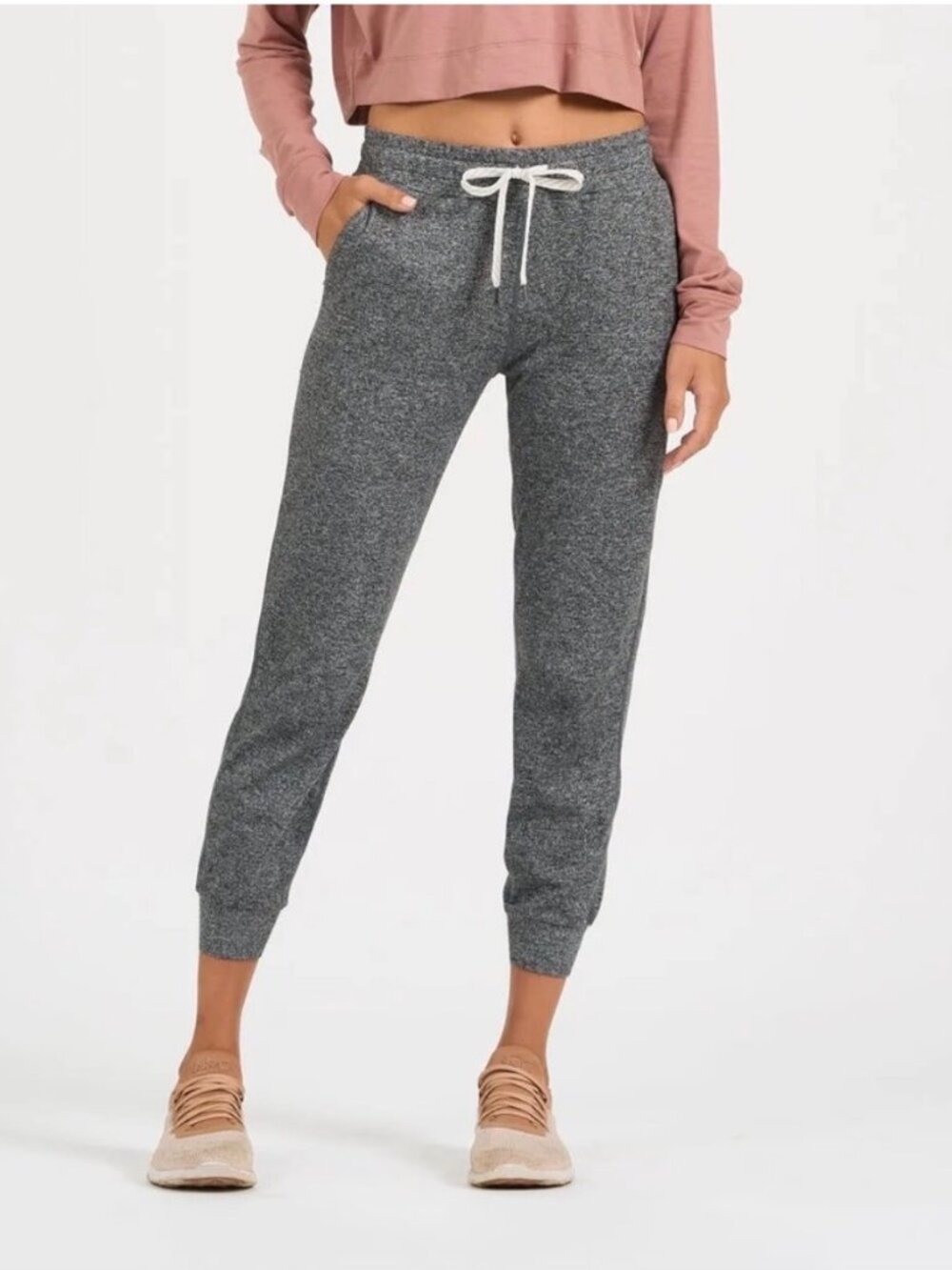 Vuori Performance Joggers (Heather Gray) - Size XS